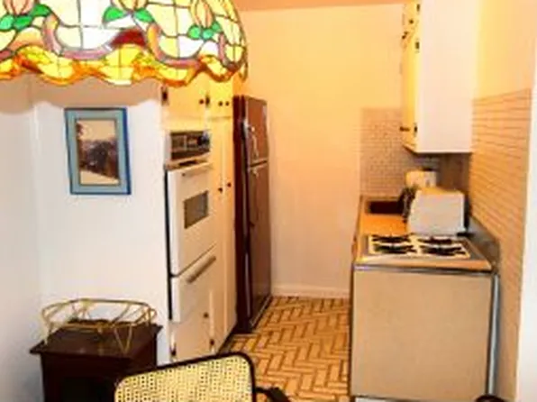 2251 Plumb 1st Street image 1 of 10