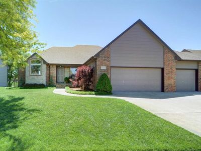 6213 W Brookview St, Wichita, KS, 67205