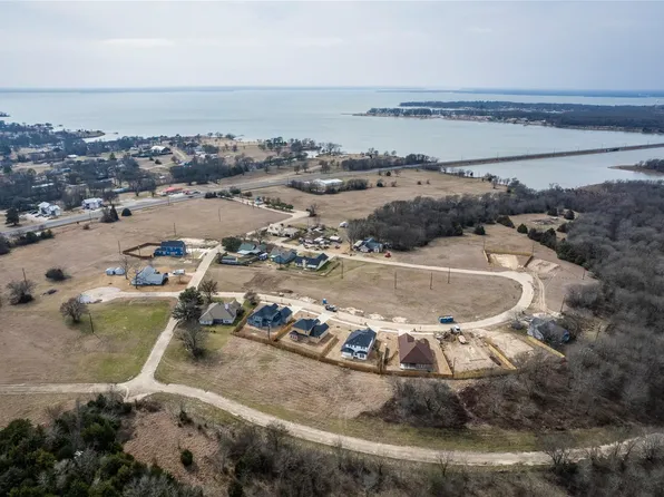 108 Egret Cir, East Tawakoni, TX 75472