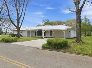 16 Bingham Ct, Winchester, TN 37398