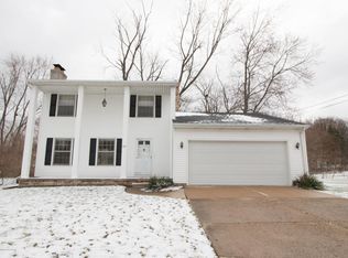 5617 Schafer Rd, Lansing, MI 48911