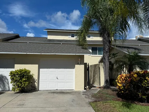 1050 Starkey Rd APT 804, Largo, FL 33771