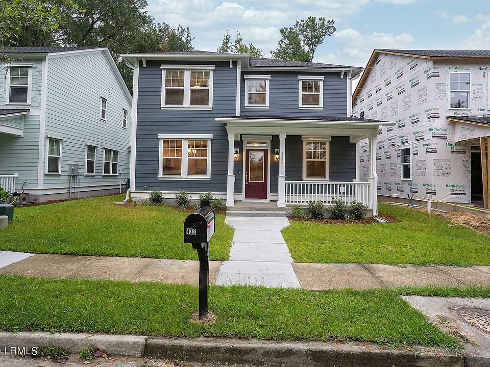 1st image of 453 Coquinas Ln