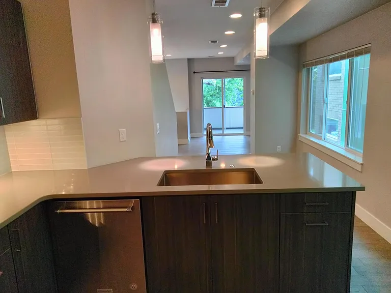 2231 N Eliot St #1 — Photo 7