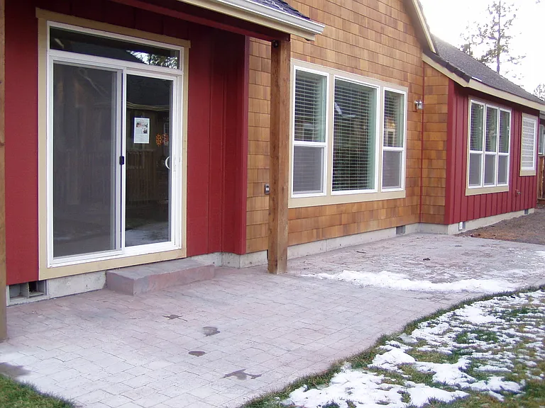 964 E Creek View Dr — Photo 2