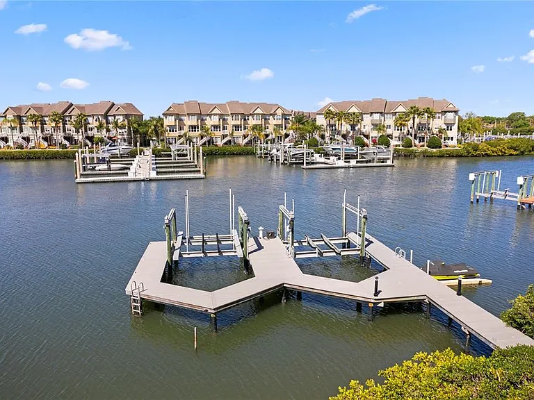4130 Causeway Vista Dr — Photo 4