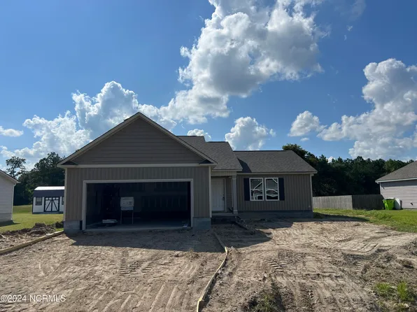 108 Trellis Lane, Vanceboro, NC 28586