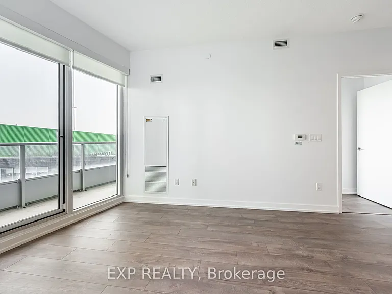 115 McMahon Dr #206 — Photo 14