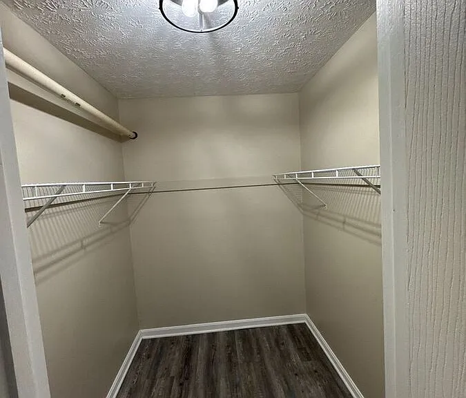 2390 W North Bend Rd #4 — Photo 10