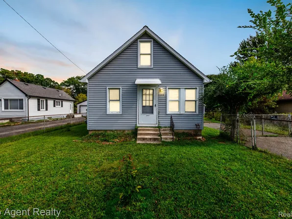 1144 Cherrylawn Dr, Pontiac, MI 48340