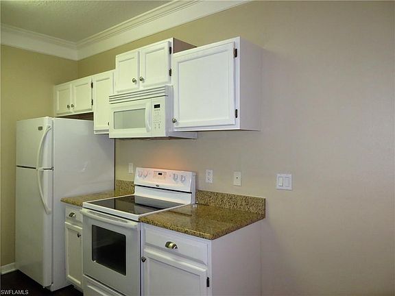 4th image of 11480 Villa Grand APT 104