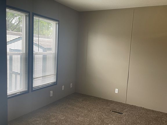 5th image of 920 Century Plaza Dr #12