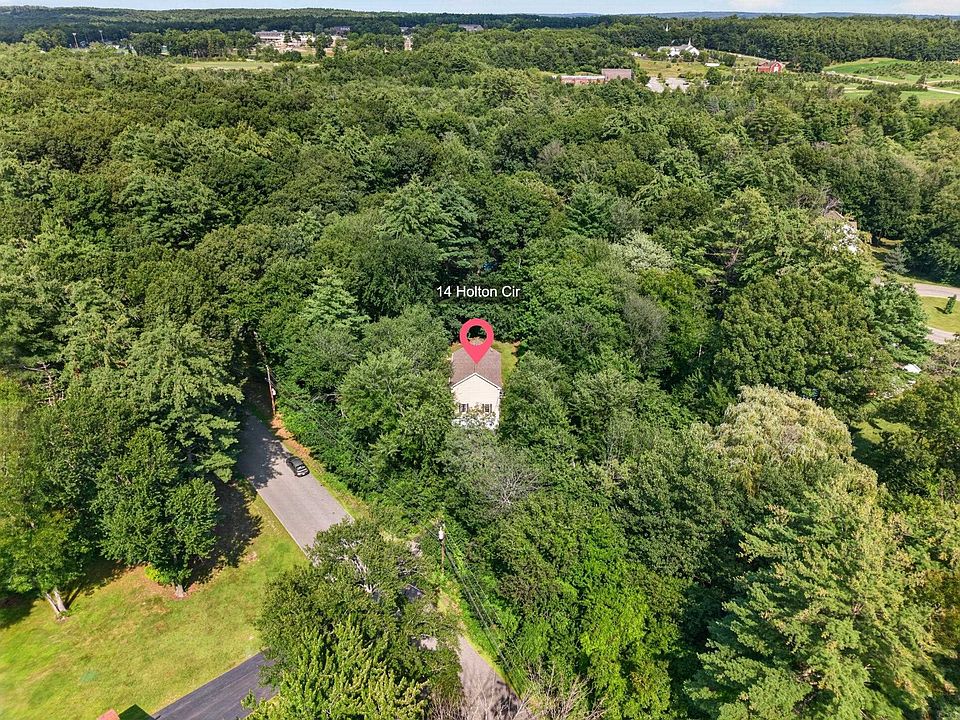 1st image of 14 Holton Circle