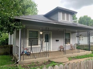 405 Chestnut St, Richmond, MO 64085