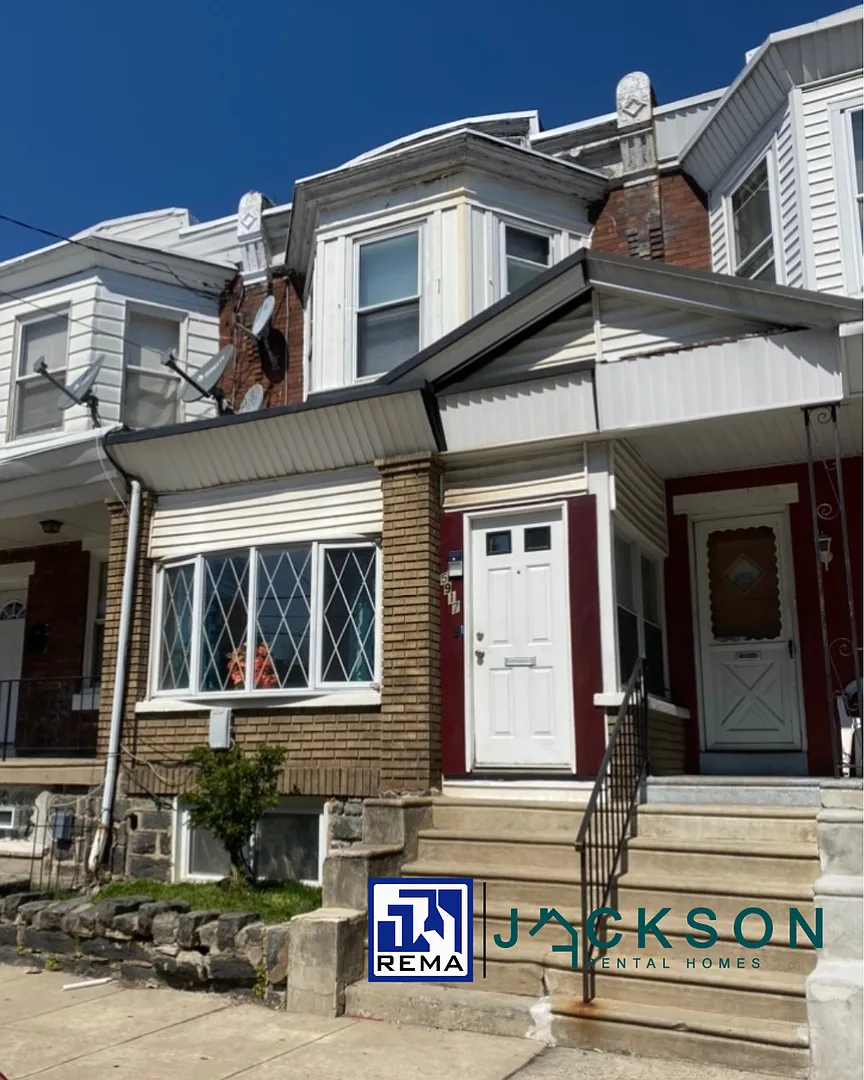 5917 Race St. 3 bedrooms, 1 bathroom House — Photo 1