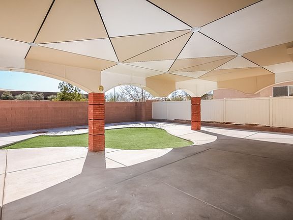 3rd image of 1641 Sandglass Ave