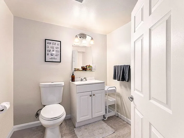 3604 Haywood St — Photo 20