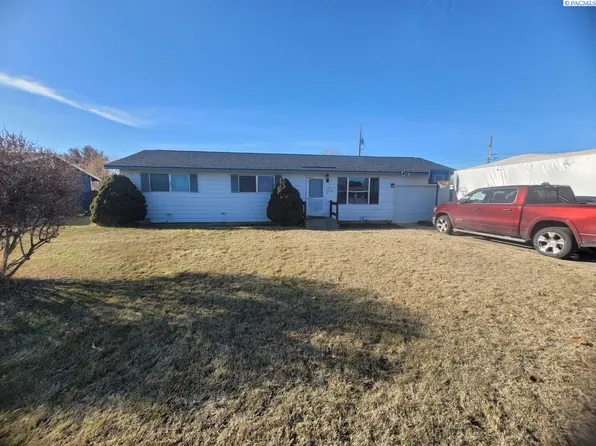 1413 S 7th St, Sunnyside, WA 98944