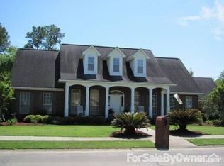 3846 Chaumont Cir, Ocean Springs, MS 39564