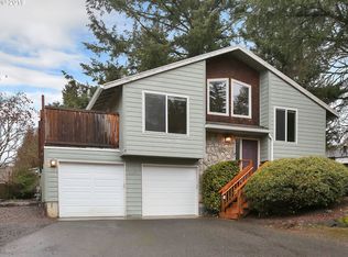 7405 SW Pine St, Portland, OR 97223