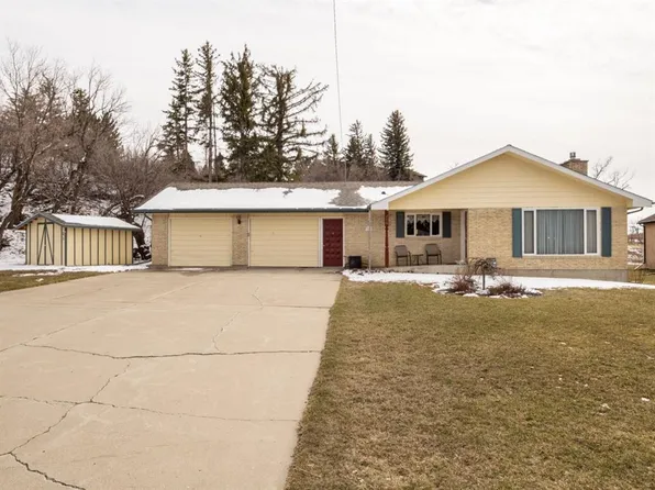 240 N 3rd Ave E, Cardston, AB T0K 0K0