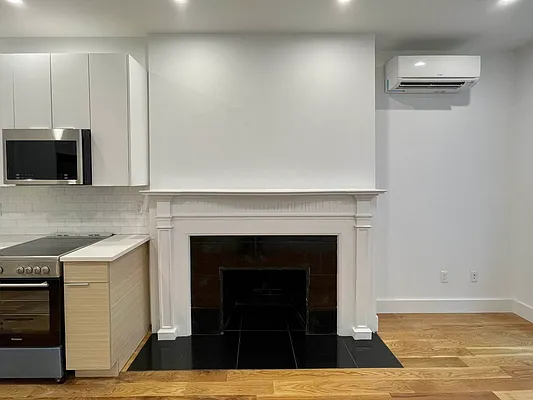 Rented by Oxford Property Group | media 5