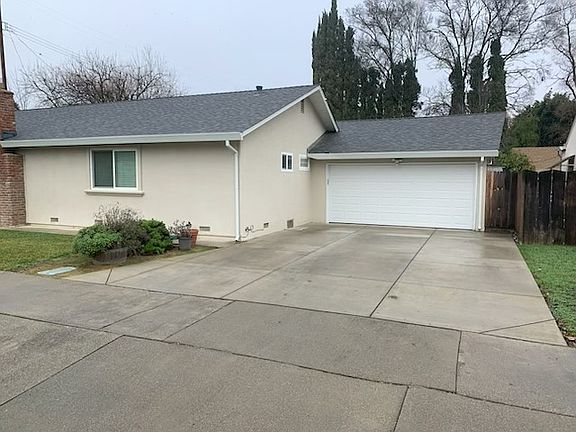2nd image of 1025 2nd St