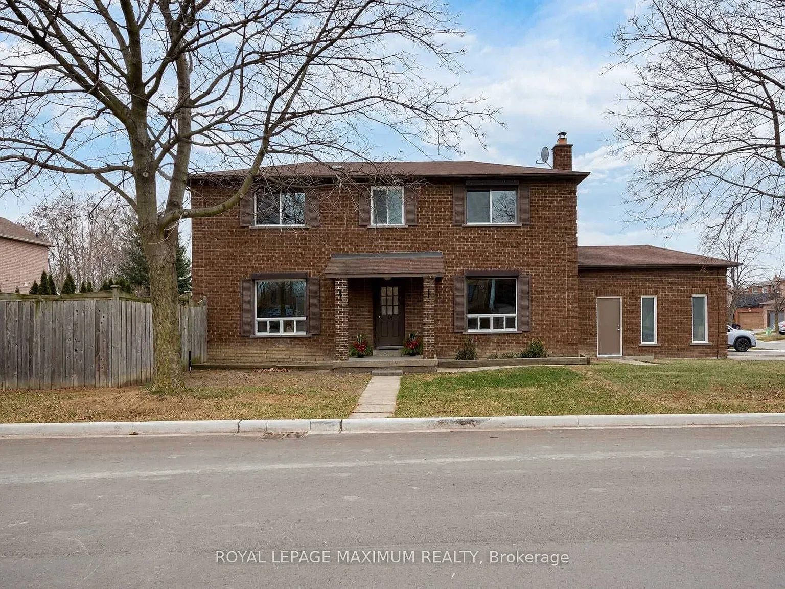 3 bed, $3,300 — Photo 2