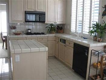 4th image of 4070 Glen Abby Cir