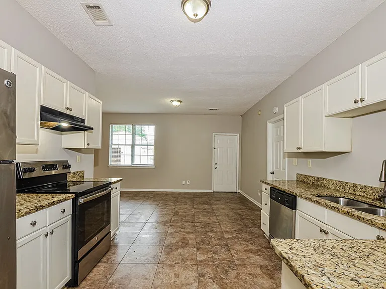3918 Autumn Harvest Ln — Photo 8