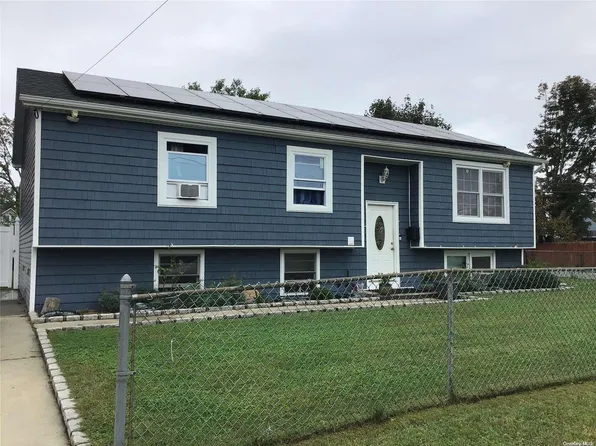 385 Elmore Street, Central Islip, NY 11722