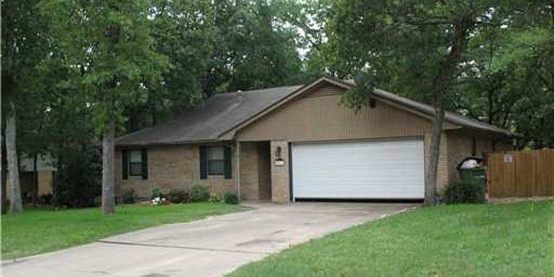 1st image of 2113 La Brisa Dr