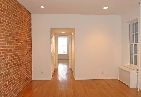5th image of 1705 1st Ave APT 3FN
