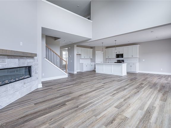 5th image of 10325 Baker Creek Ln