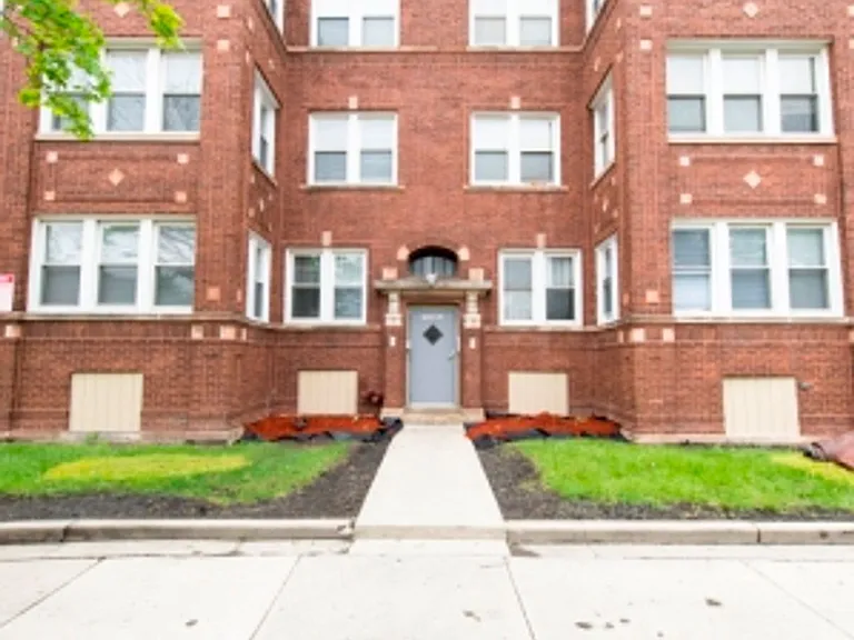 7956 S Aberdeen St #1108-10 — Photo 6