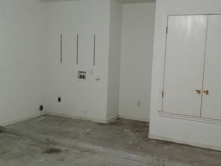3205 Hillsdale St — Photo 19