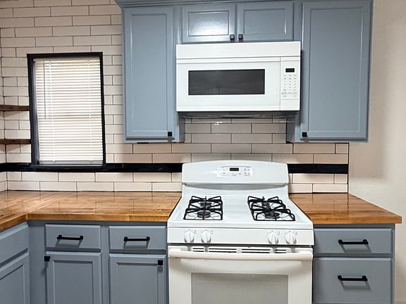5th image of 2332 SW Cornell Ave