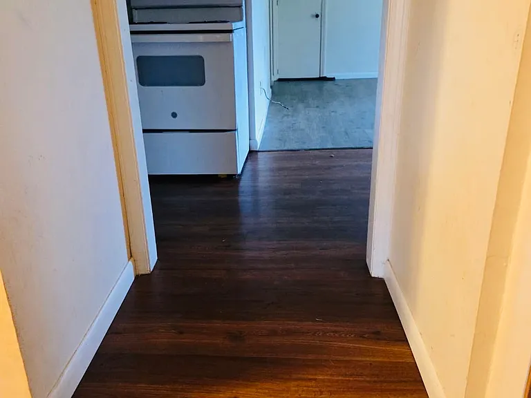49 Nolan Dr #5H — Photo 7