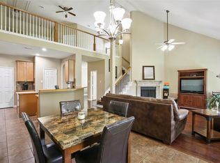 5621 Paloma Blanca Dr, Fort Worth, TX 76179
