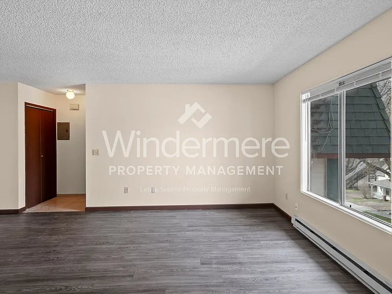 1611 W. 6th Ave — Photo 35