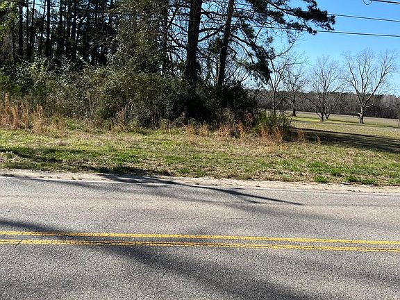 2nd image of Near 104 Near 104 Kinlaw Drive