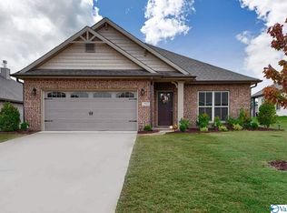 2502 Celia Ct, Huntsville, AL 35803