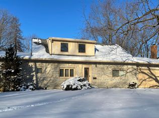 3057 Avalon Rd, Columbus, OH 43221