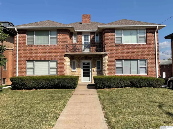507 S 36th St, Omaha, NE 68105