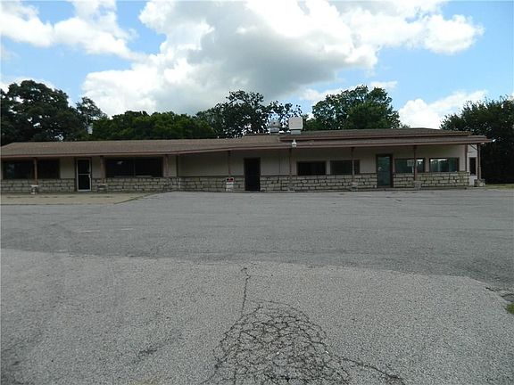 5th image of 6264 State Highway 198