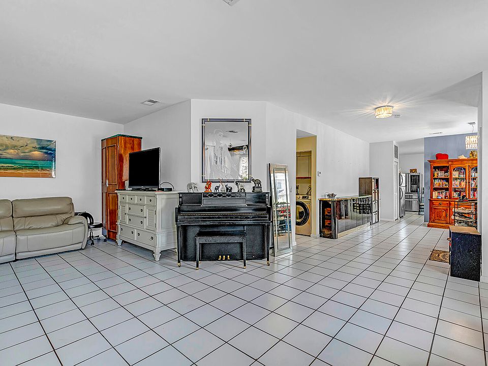 6807 Via Regina #1, Boca Raton, FL 33433 | MLS #RX-11084527