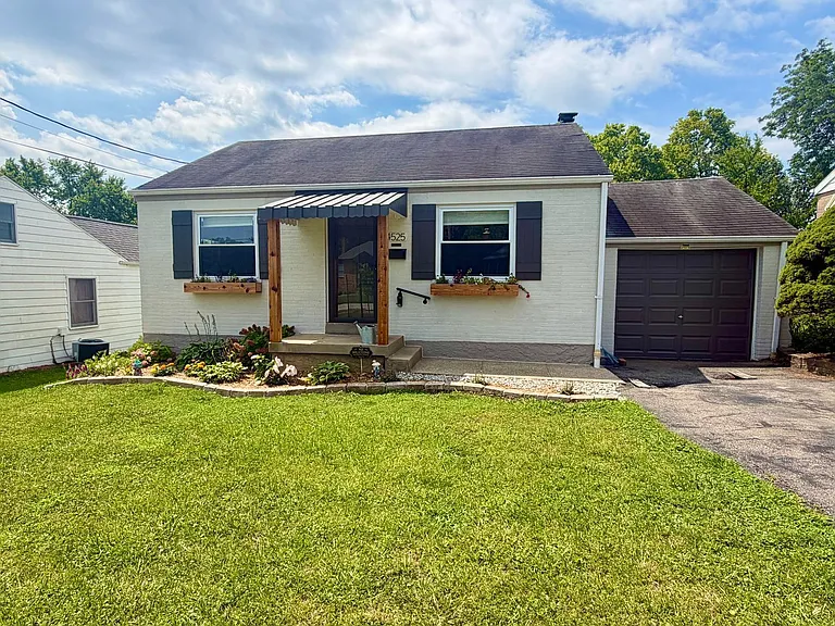 4525 Ellman Ave — Photo 1