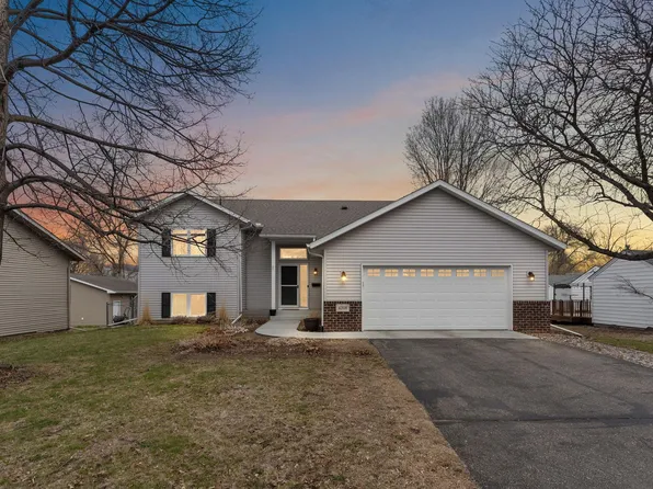 4208 W 125th St, Savage, MN 55378