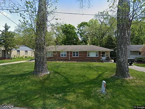 1417 Cummins Pkwy Photo 1