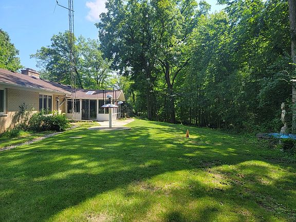 4th image of 2689 Hoberg Dr